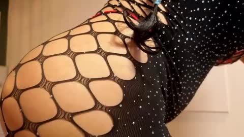 ava_lewis_ online show from 8, 10, 2025