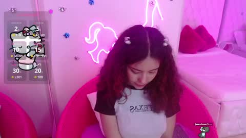 Snapshot of ava_williams_ chatting on 13, 1, 2025 AVA online show from 13, 1, 2025