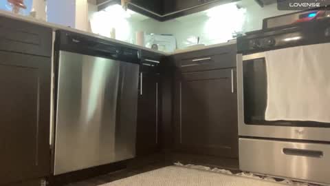 Ava . Support my channel by using my affiliate link to make your account  Thanks  online show from 1, 3, 2025