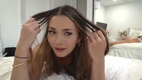 Snapshot of avabrooks chatting on 29, 9, 2025 Ava Brooks online show from 29, 9, 2025