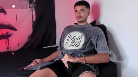 Avaggi online show from 26, 9, 2025