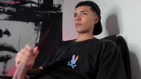 Avaggi online show from 1, 10, 2025