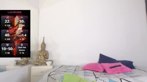 Snapshot of avaloch_ chatting on 8, 3, 2025 ava loch online show from 8, 3, 2025