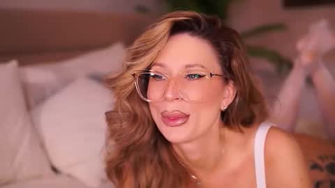 Ava online show from 17, 2, 2026