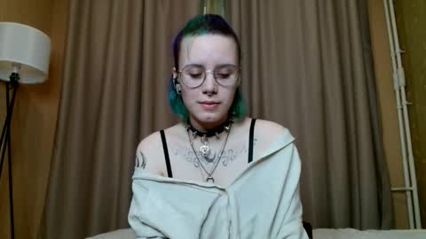 avaobierne online show from 27, 5, 2026