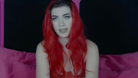 Ava Reina online show from 12, 10, 2025