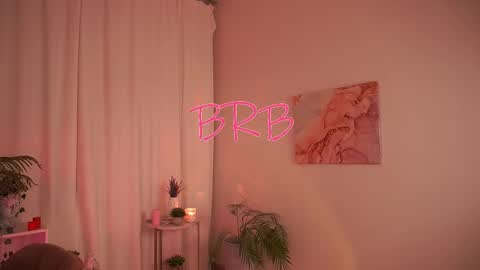 Snapshot of avaryder chatting on 5, 11, 2025 Ava online show from 5, 11, 2025