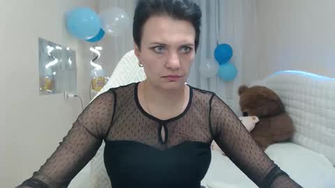 Snapshot of avasaturnian chatting on 23, 9, 2025 avasaturnian online show from 23, 9, 2025