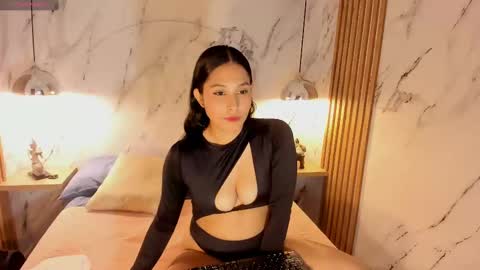 Snapshot of avelynnoe chatting on 25, 2, 2025 avelynnoe online show from 25, 2, 2025