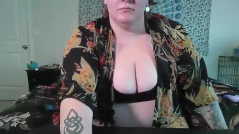 Snapshot of aventurineazaleas chatting on 27, 9, 2025 aventurineazaleas online show from 27, 9, 2025