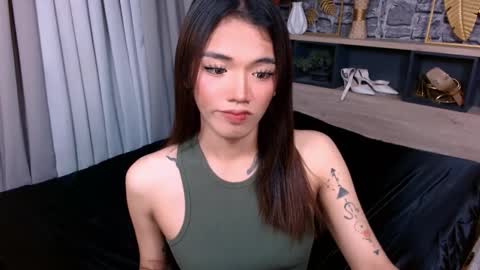 Snapshot of avery_hunt chatting on 19, 2, 2026 Avery online show from 19, 2, 2026