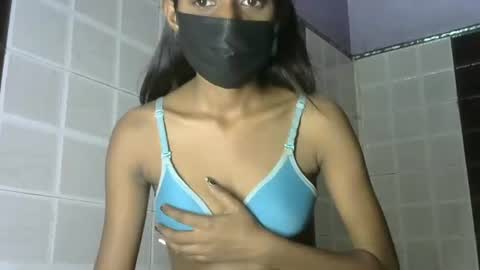 avery_lust01 online show from 16, 5, 2026