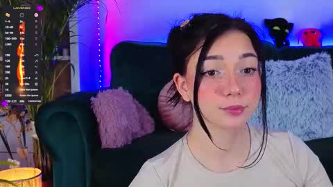 AveryWillow online show from 10, 3, 2026