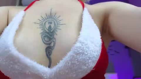 Snapshot of avgustina_love chatting on 10, 12, 2024 avgustina_love online show from 10, 12, 2024