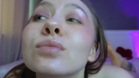 Snapshot of avgustina_love chatting on 7, 3, 2026 avgustina_love online show from 7, 3, 2026