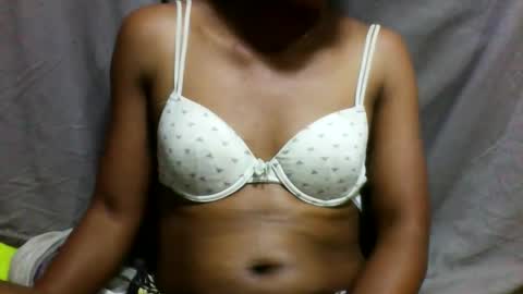 Snapshot of avontsoaldy chatting on 21, 10, 2025 avontsoaldy online show from 21, 10, 2025