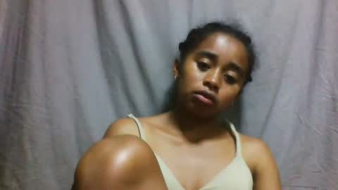 avontsoaldy online show from 12, 11, 2025