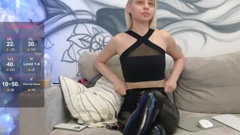 Goddess Avrora online show from 8, 1, 2025