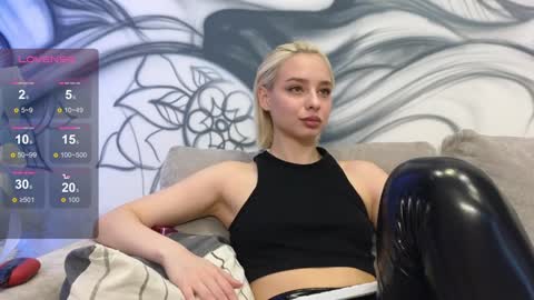 Goddess Avrora online show from 16, 1, 2025