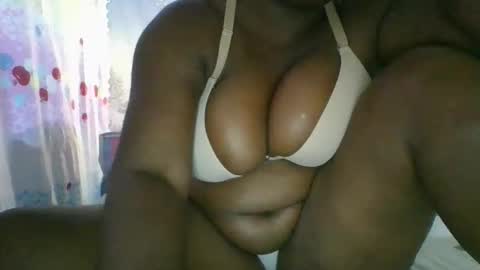 avril254 online show from 21, 9, 2025