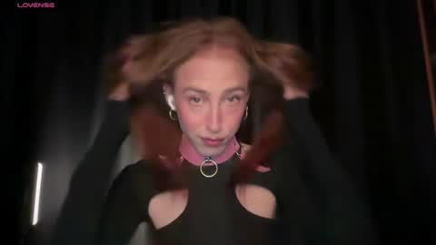 Snapshot of avril_pearly_ chatting on 22, 6, 2026 avril_pearly_ online show from 22, 6, 2026