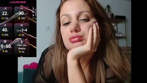 Avrora online show from 13, 9, 2025