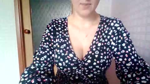 Snapshot of awesomeladyy chatting on 8, 2, 2026 awesomeladyy online show from 8, 2, 2026
