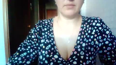 Snapshot of awesomeladyy chatting on 5, 4, 2026 awesomeladyy online show from 5, 4, 2026