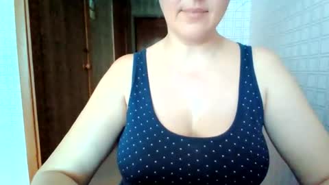 Snapshot of awesomeladyy chatting on 16, 5, 2026 awesomeladyy online show from 16, 5, 2026