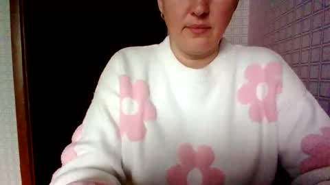 Snapshot of awesomeladyy chatting on 2, 6, 2026 awesomeladyy online show from 2, 6, 2026