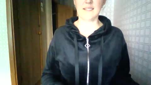Snapshot of awesomeladyy chatting on 3, 6, 2026 awesomeladyy online show from 3, 6, 2026