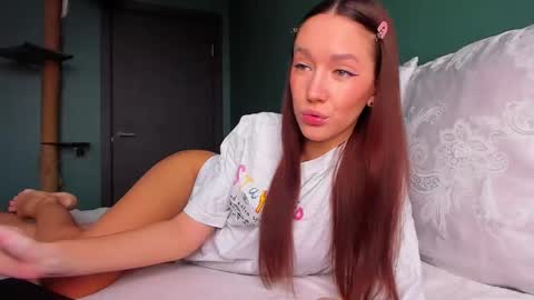 Awgustina online show from 9, 2, 2025