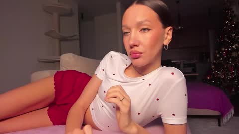 Snapshot of awgustina_sweetheart22 chatting on 19, 12, 2025 Awgustina online show from 19, 12, 2025