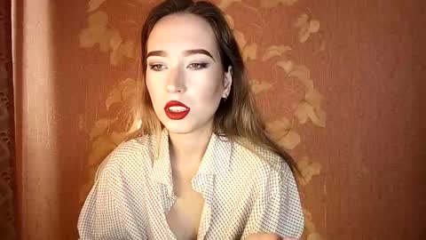 Awora Wolf online show from 23, 9, 2025