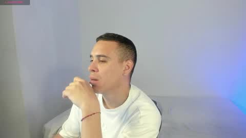 axel__fierro online show from 17, 5, 2026
