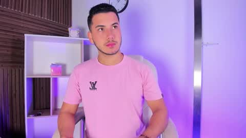 axel_grey_ online show from 27, 10, 2025