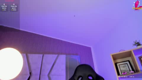 axel_grey_ online show from 4, 6, 2026