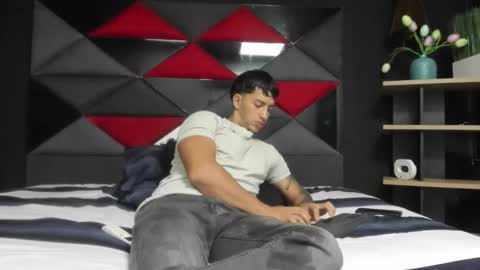 axel_hendrick online show from 13, 2, 2026