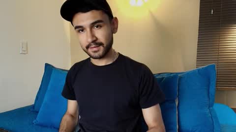 Snapshot of axel_moon_s chatting on 14, 10, 2025 Axel Moon online show from 14, 10, 2025