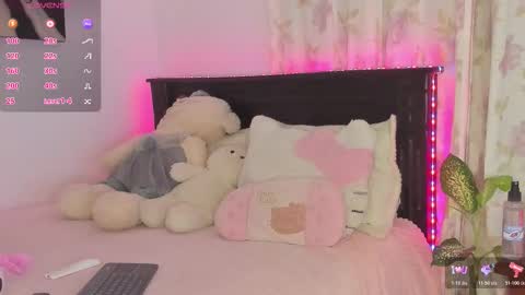 Axel  Alexia online show from 5, 12, 2025