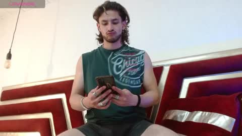 Axel  online show from 21, 4, 2026