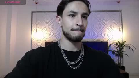 Axel  online show from 12, 6, 2026