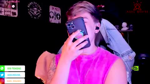 Snapshot of axel_rouse1 chatting on 19, 9, 2025 Axel Rouse online show from 19, 9, 2025