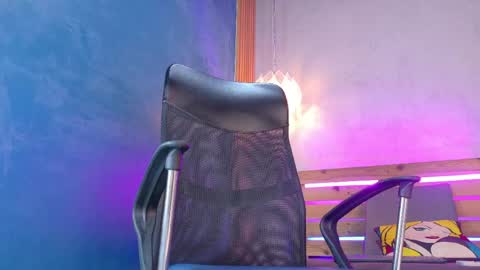 Axel  online show from 10, 4, 2026