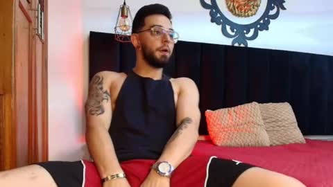Snapshot of axel_stonn chatting on 24, 9, 2025 online show from 24, 9, 2025