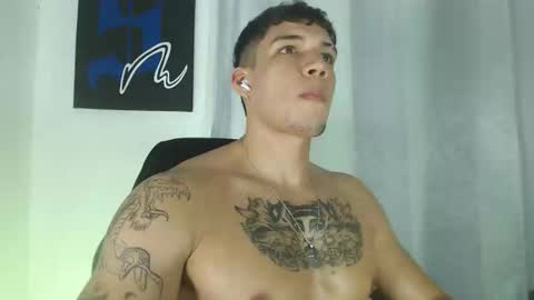 Snapshot of axel_taylor21 chatting on 21, 2, 2025 INDEPENDENT MODEL online show from 21, 2, 2025
