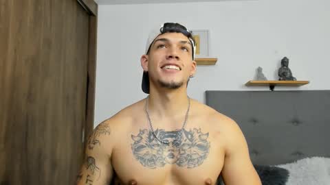 Snapshot of axel_taylor21 chatting on 20, 9, 2025 INDEPENDENT MODEL online show from 20, 9, 2025