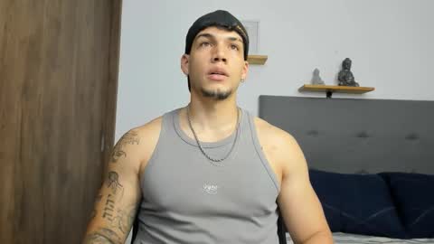 Snapshot of axel_taylor21 chatting on 25, 9, 2025 INDEPENDENT MODEL online show from 25, 9, 2025