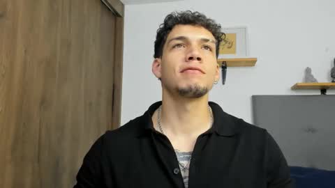 Snapshot of axel_taylor21 chatting on 27, 9, 2025 INDEPENDENT MODEL online show from 27, 9, 2025