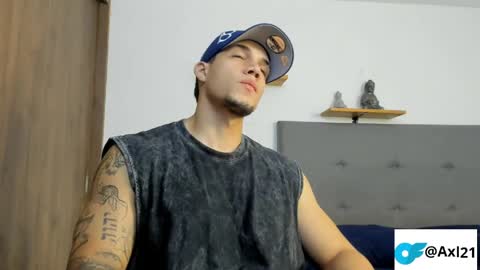 INDEPENDENT MODEL  online show from 1, 4, 2026